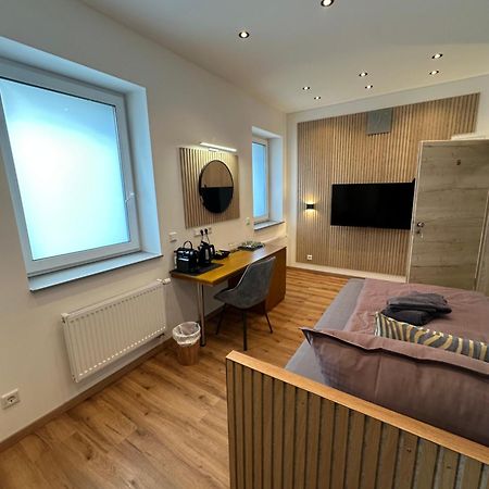 Artemis Zimmervermietung 5 Ein Bettzimmer Sundern Exterior photo